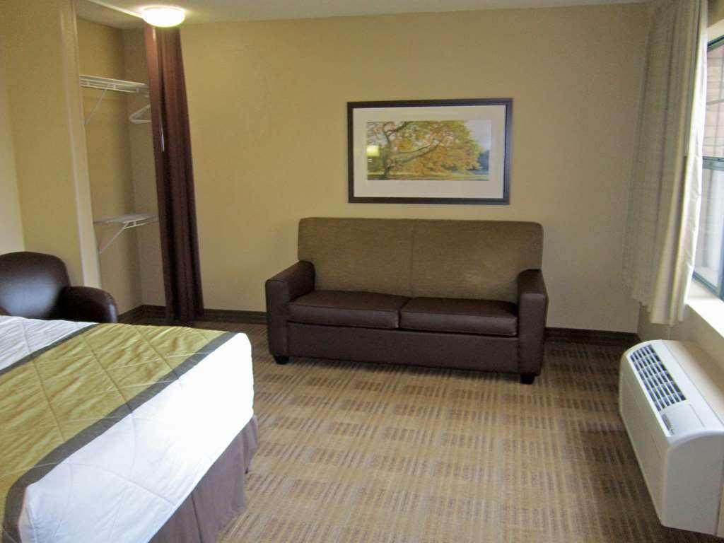 Extended Stay America Suites - Colorado Springs - West Room photo